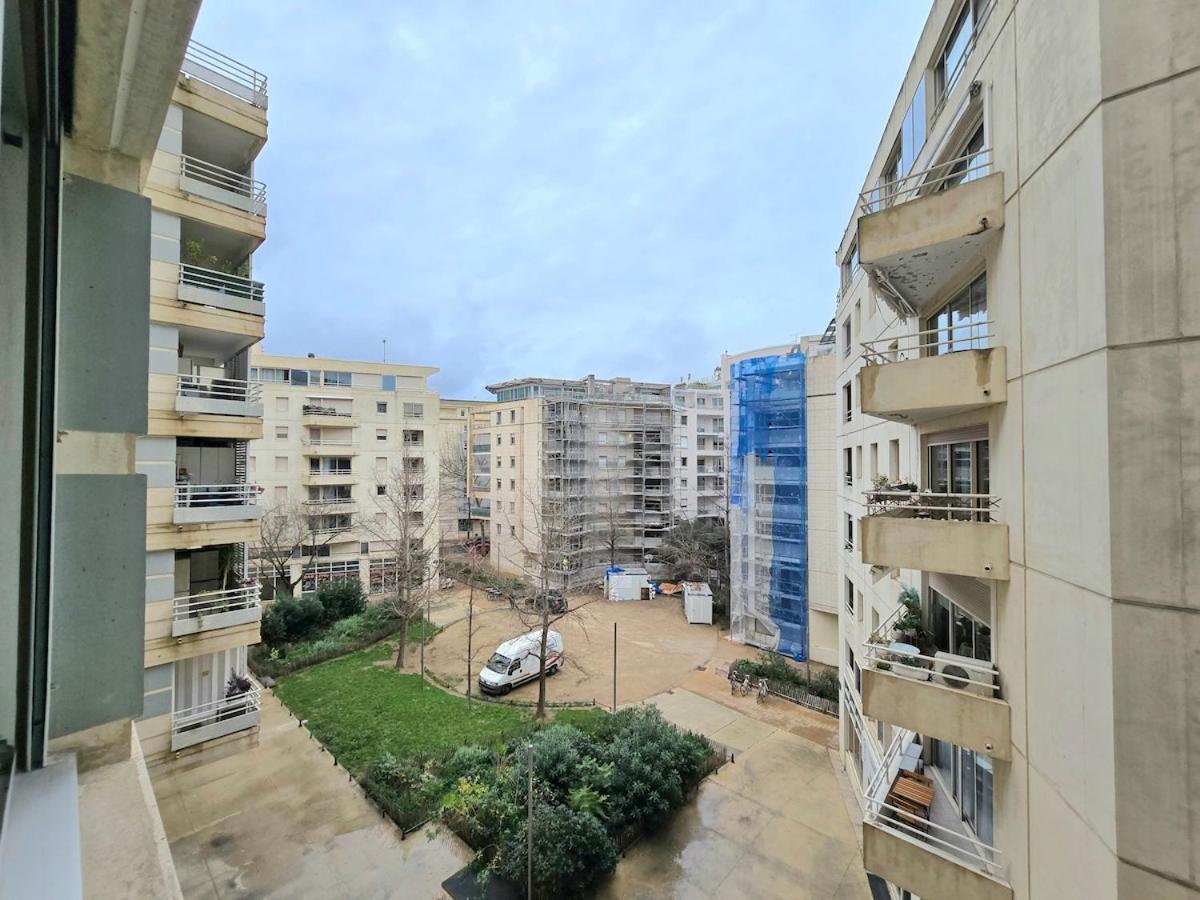 Acadie : Quartier Antigone, Ascenseur Tramway Calme Appartement Montpellier