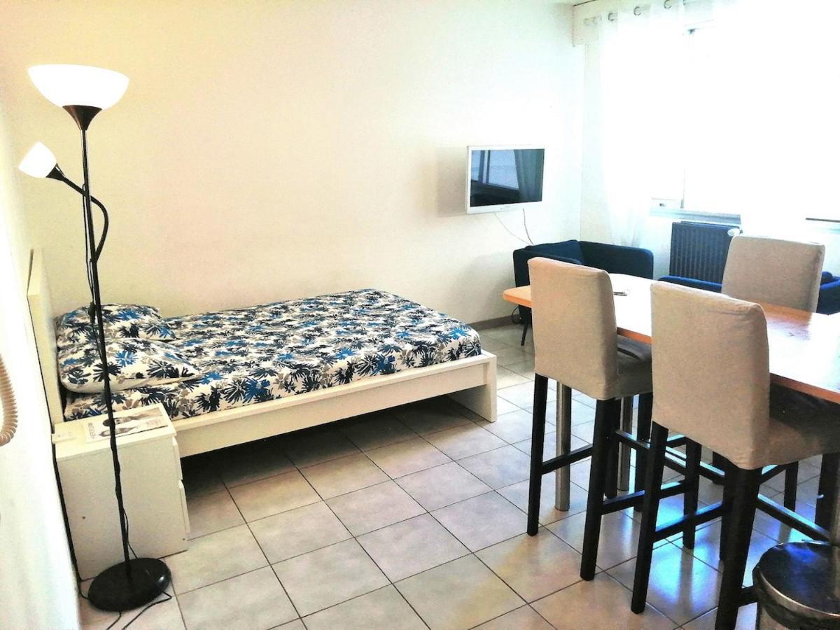 Apartment Acadie : Quartier Antigone, Ascenseur Tramway Calme *