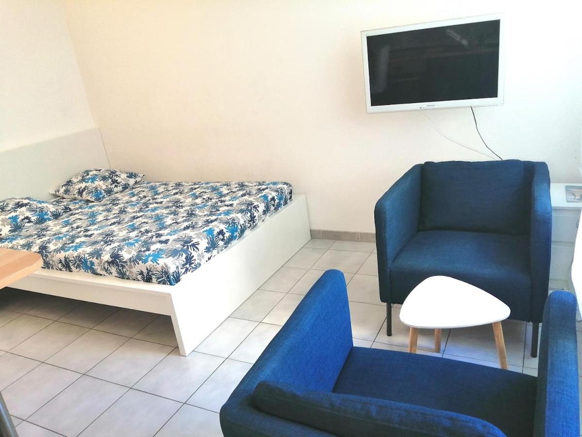 Apartment Acadie : Quartier Antigone, Ascenseur Tramway Calme Montpellier